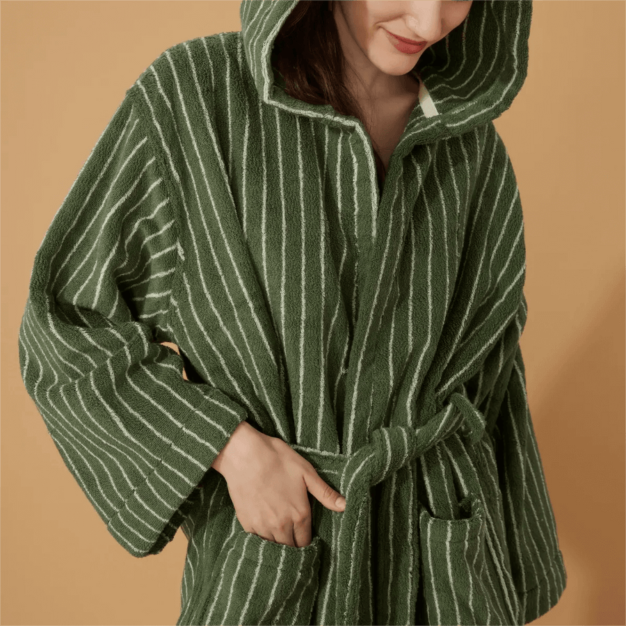 How to Take Care of Your Bathrobe: Washing, Drying, and Storage Tips for Womenulivary Silk Robe