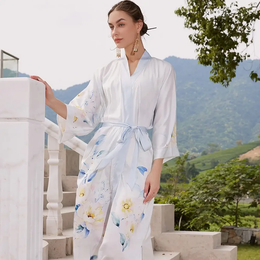 White Kimonos for You in Some Waysulivary Silk Robe