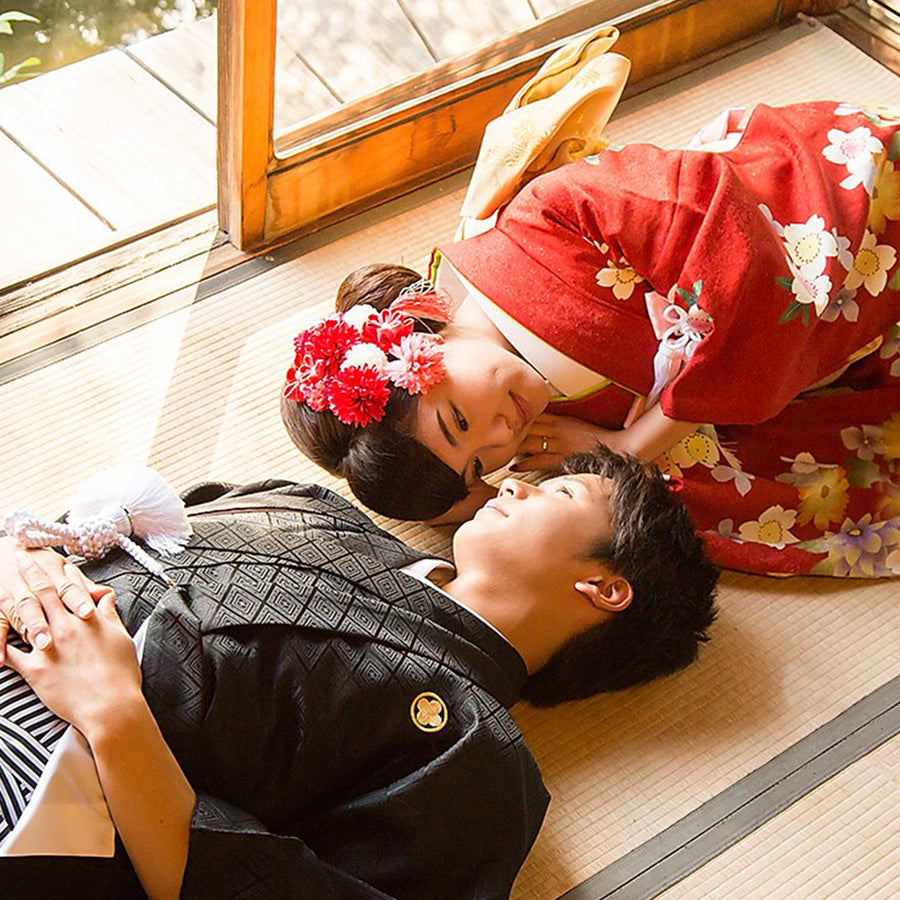 traditional japanese wedding kimono