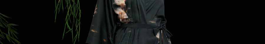 Black Kimonos Robes
