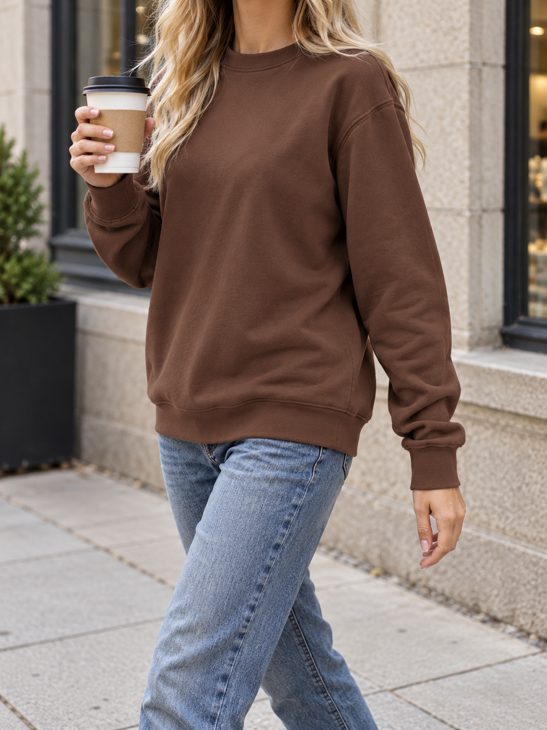 Boutique Minimalist Crew Neck Relaxed Long Sleeve Sweatshirt