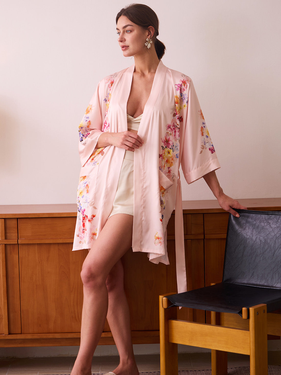 Blush Blossom Short Kimono Robe with Pockets