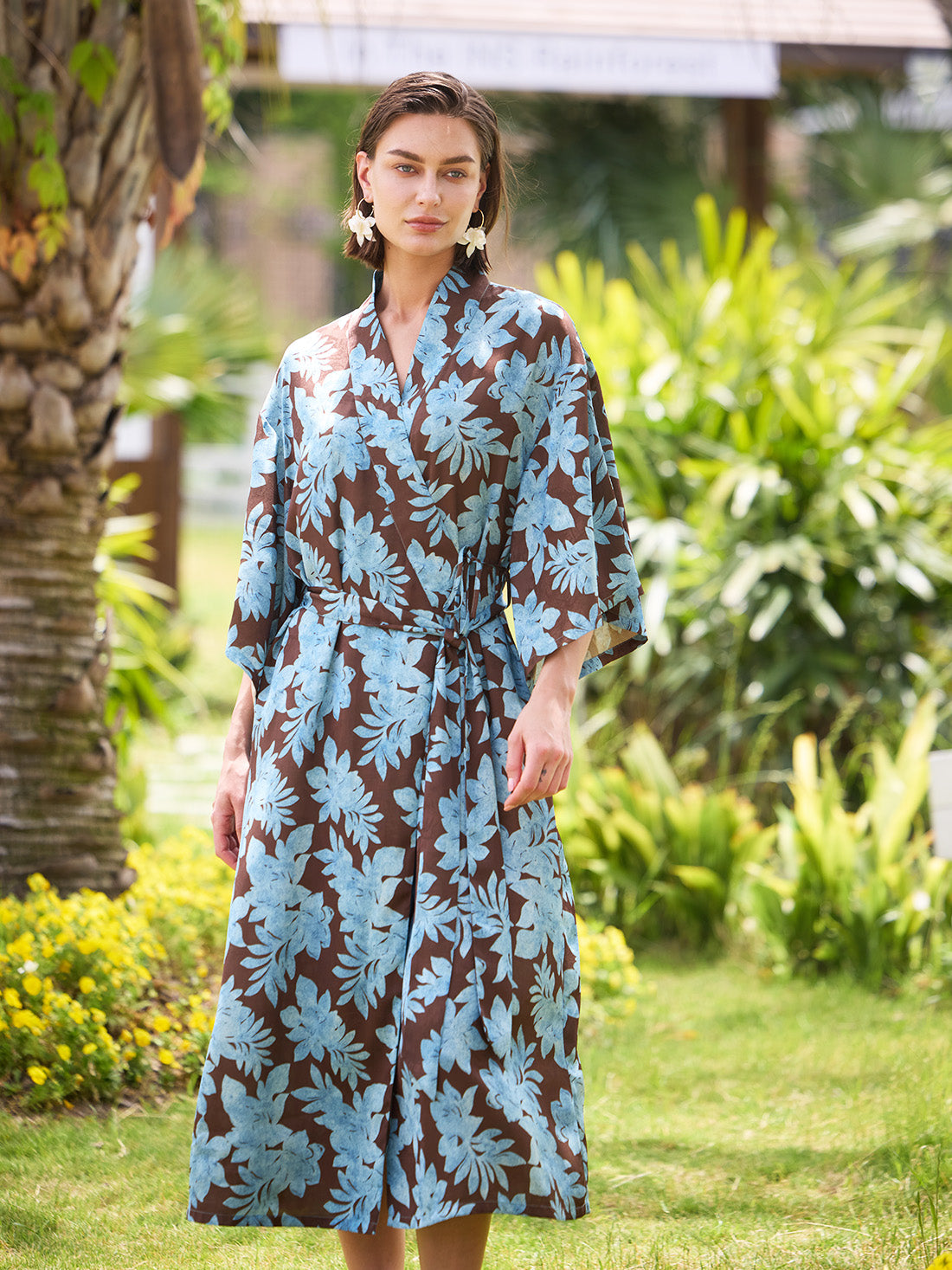 Brown Blue Tropical Leaf  Shimmer Kimono Robe