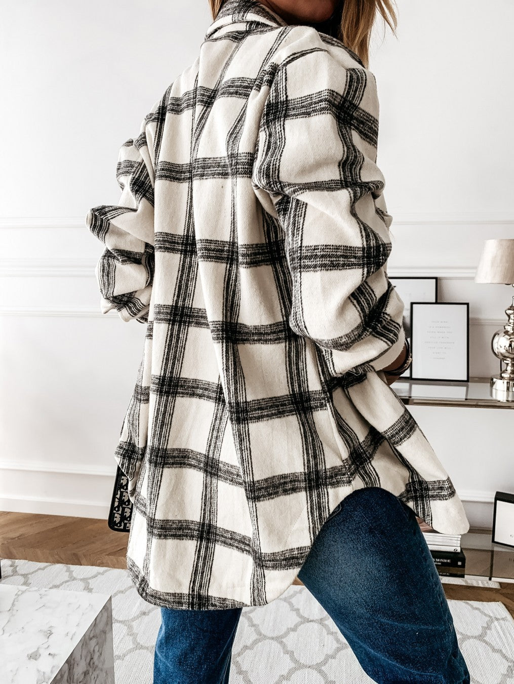 Women's White Plaid Button Front Long Sleeve Oversized Shirt