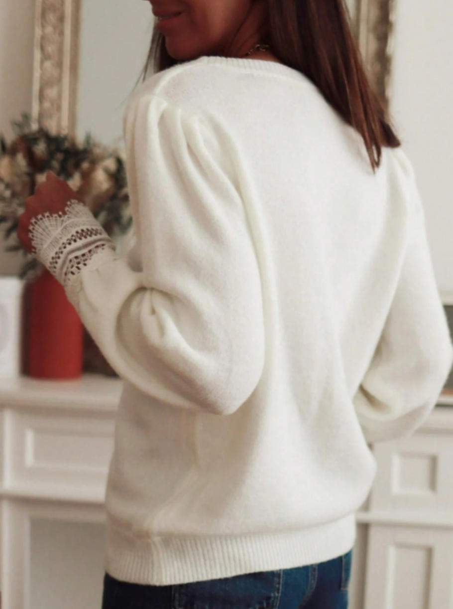 Boutique Lace Trim V Neck Long Sleeve Sweater