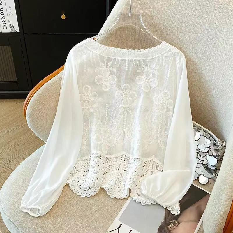 Women’s White Embroidered Lace Long Sleeve Blouse