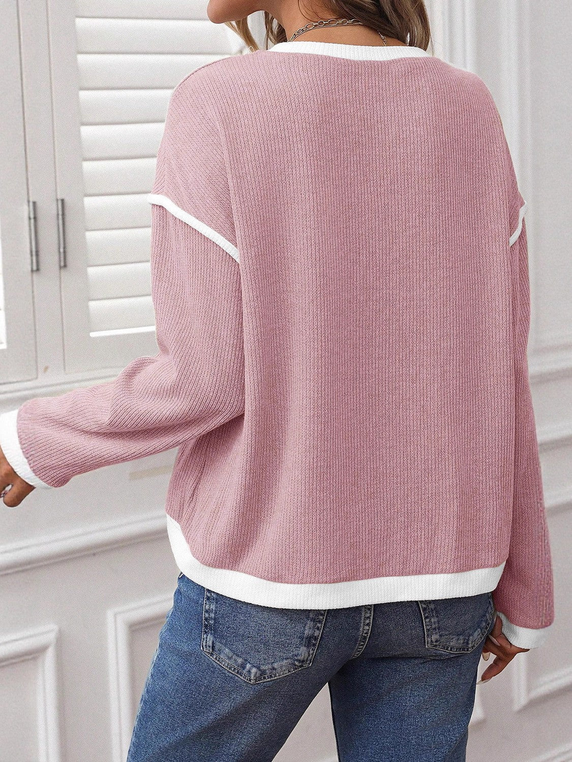 Boutique Contrast Seam Long Sleeve Relaxed Minimalist Top