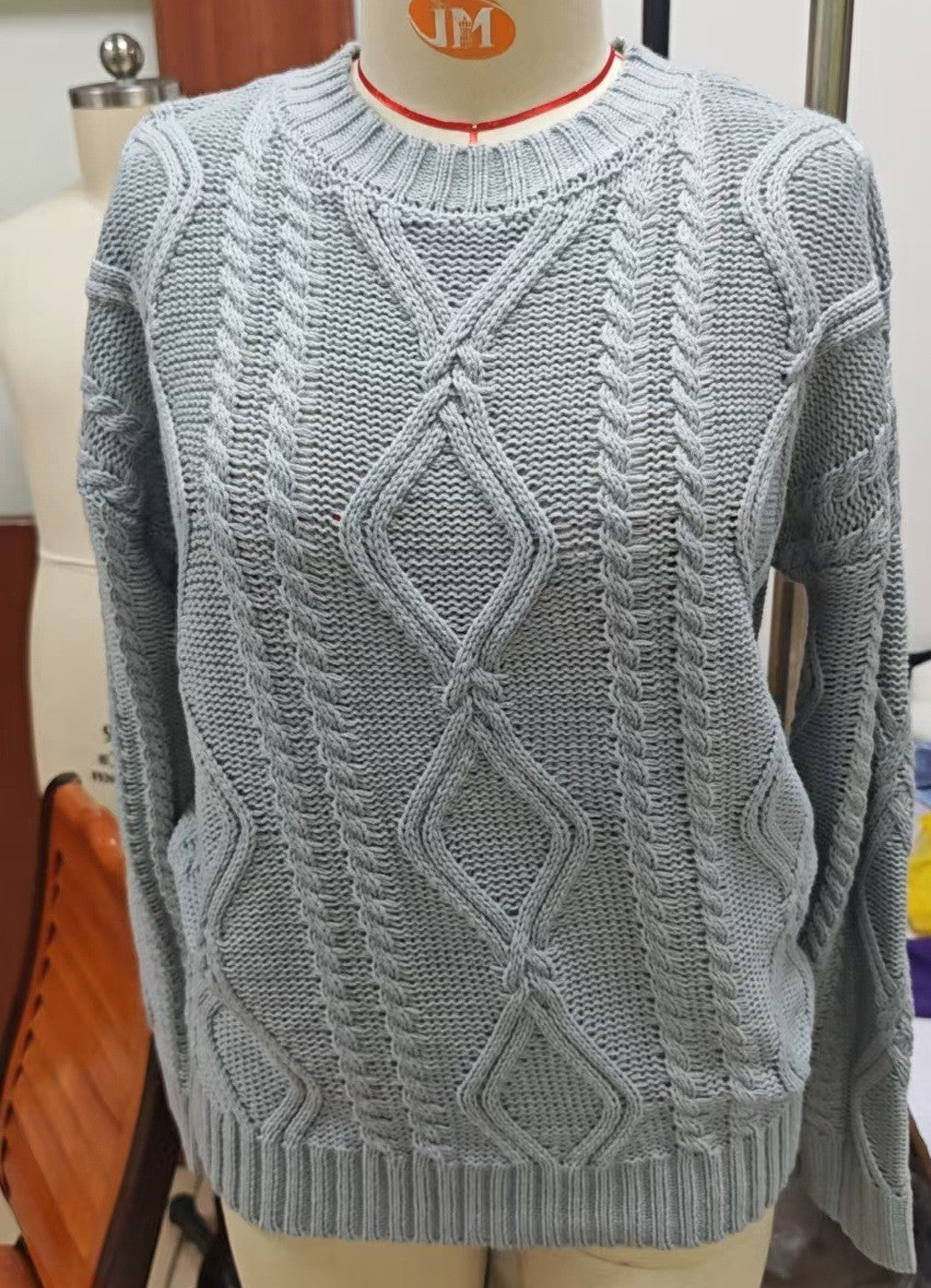 Minimalist Cable Knit Sweater Crewneck Long Sleeve Loose Fit