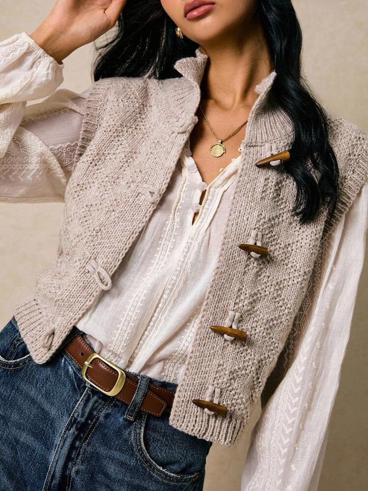 Boutique Textured Toggle Front Vest for Minimalist Layering
