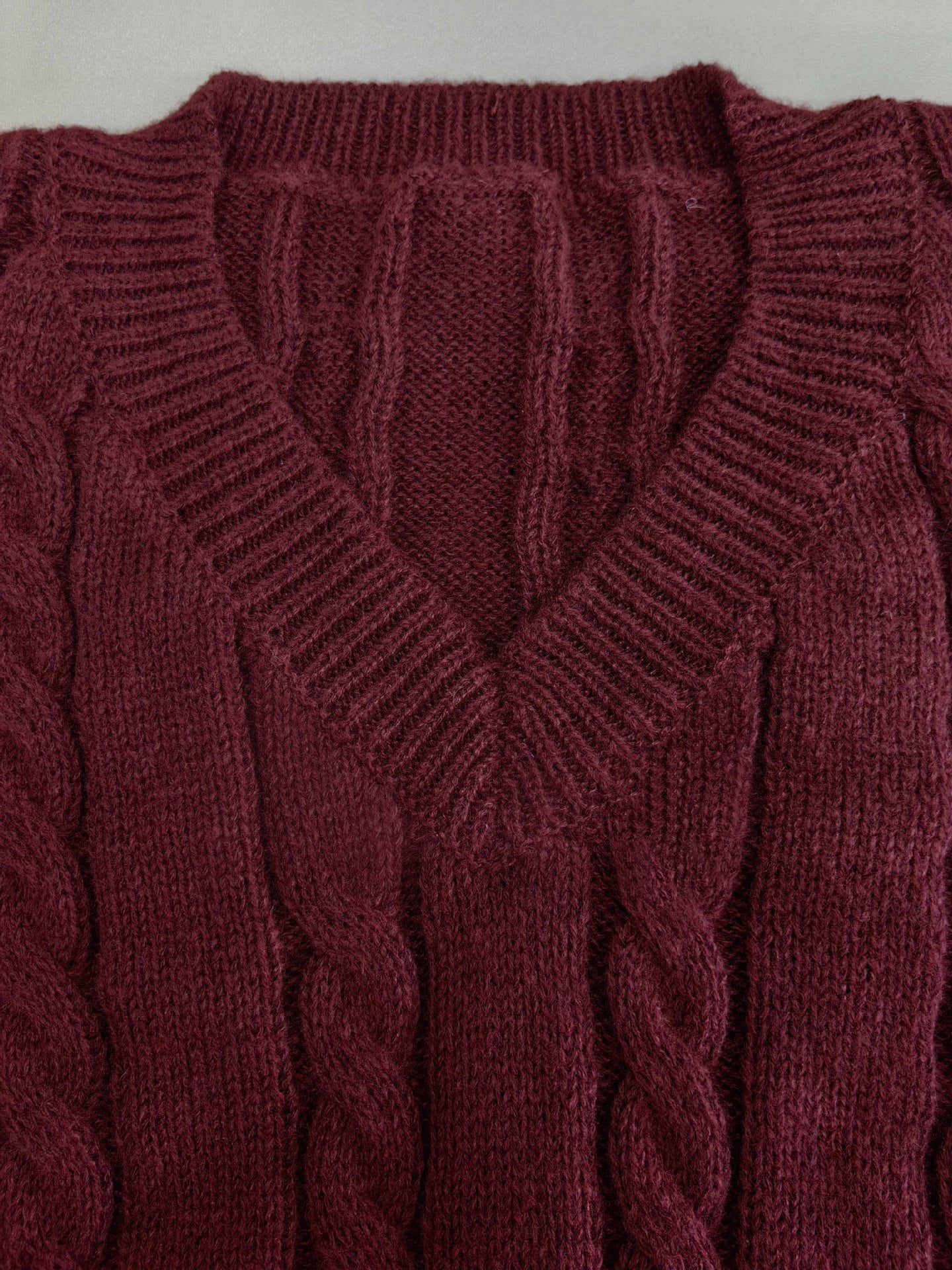 Women's V-Neck Cable Knit Sweater, Burgundy Relaxed Fit Pullover with Long Wide Sleeves