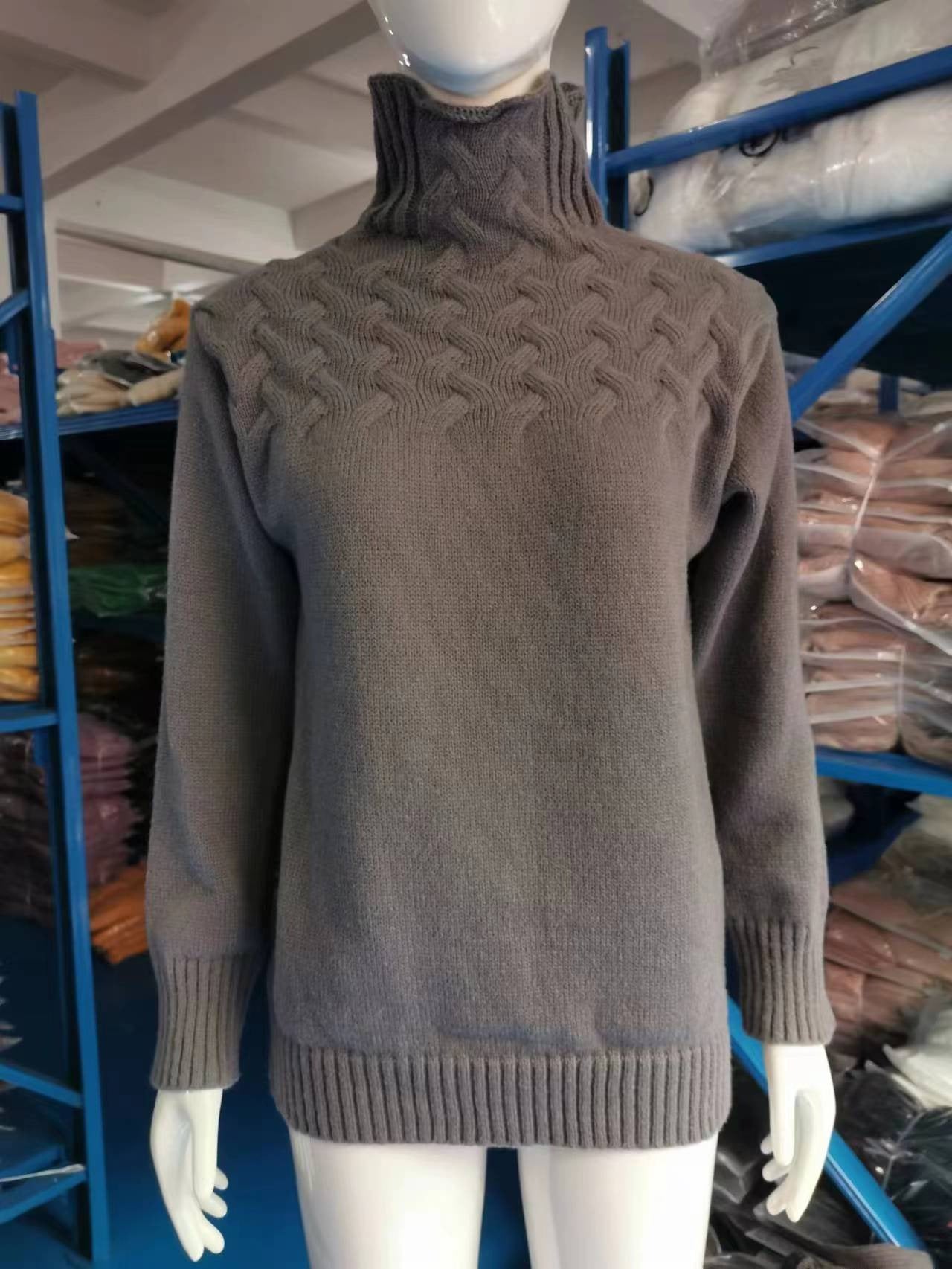 Boutique Leaf Textured Mock Neck Knit Sweater