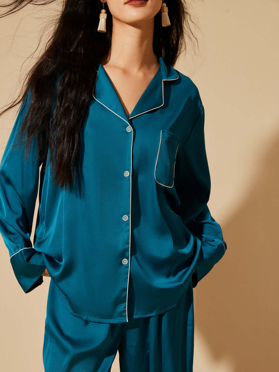 Luxury Silk Robe pajama sets for women Best Gift Guide for her Wedding Gift | Ulivary