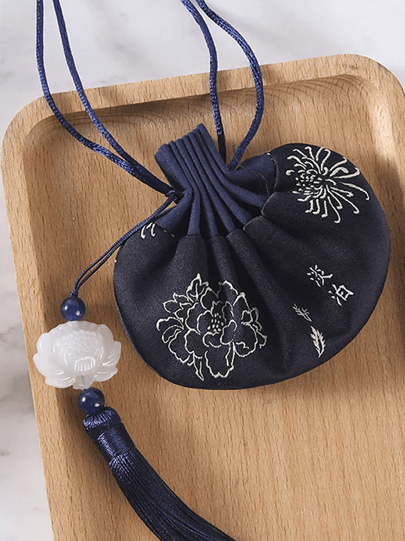 Luxury Silk Robe pajama sets for women Best Gift Guide for her Wedding Gift | Ulivary