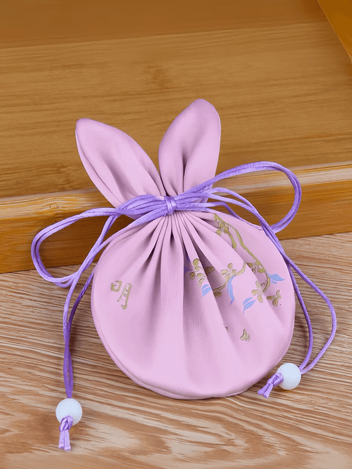 Luxury Silk Robe pajama sets for women Best Gift Guide for her Wedding Gift | Ulivary