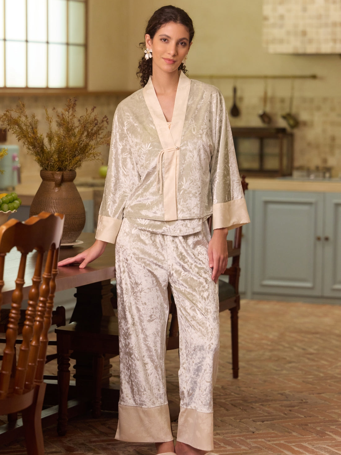 Soft Green Velvet Pajama Set 3Pcs with Camisole and Pants