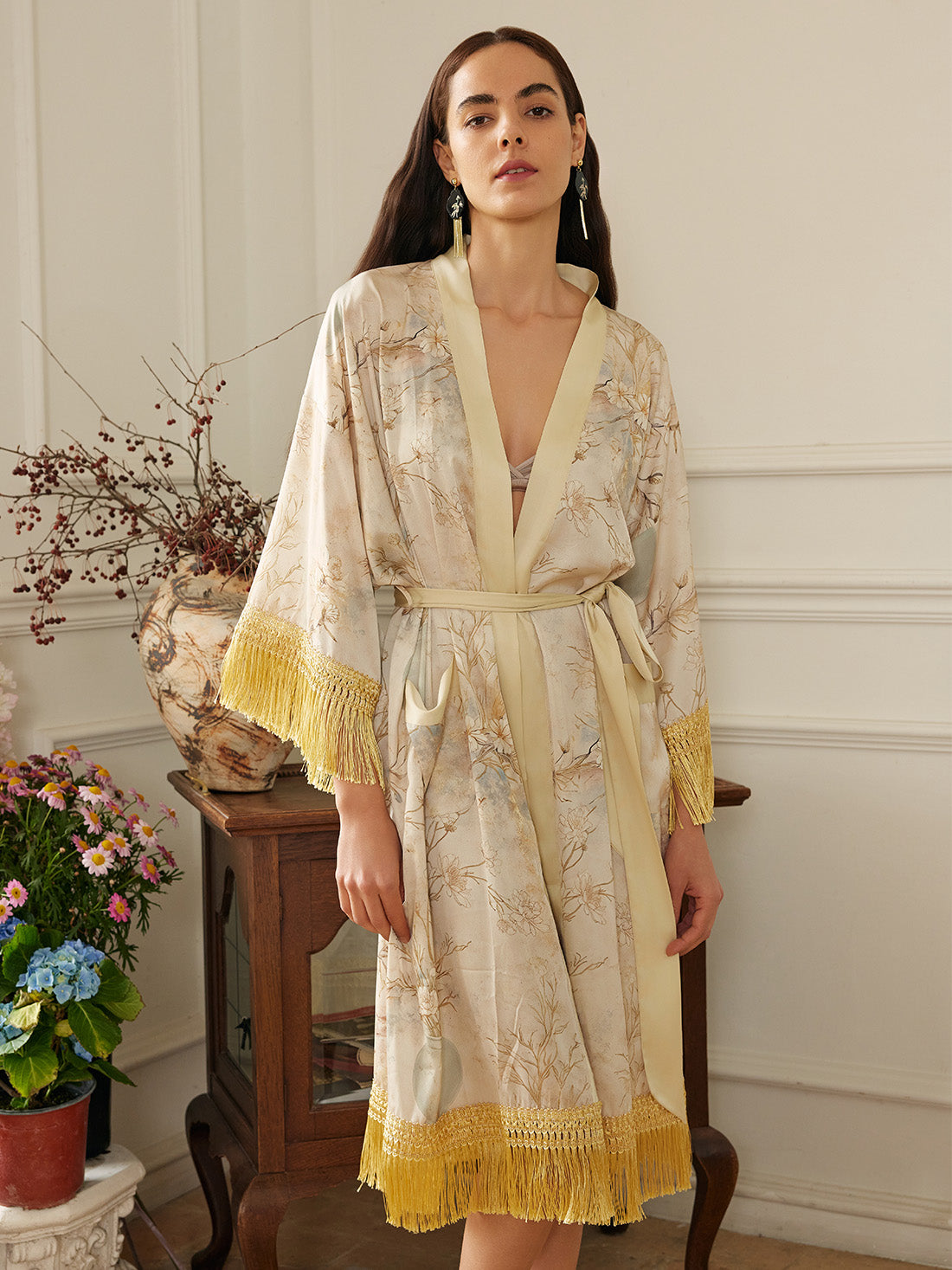 Gold Eastern Floral Vase Kimono Robe with Pockets