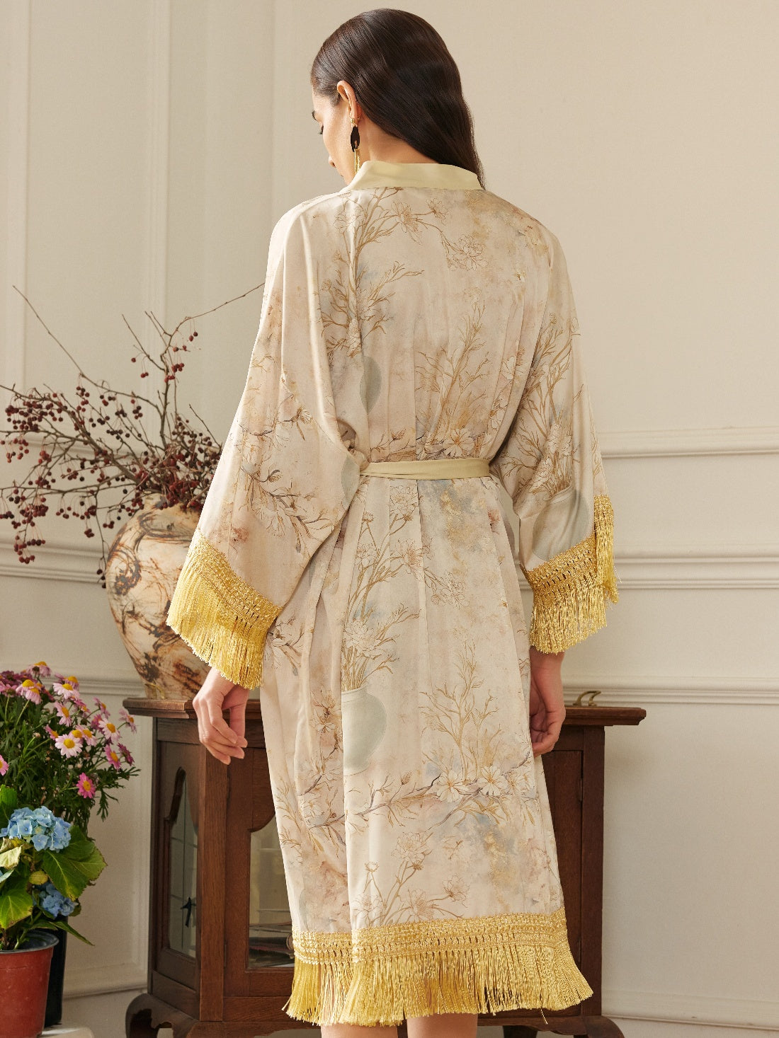 Gold Eastern Floral Vase Kimono Robe with Pockets