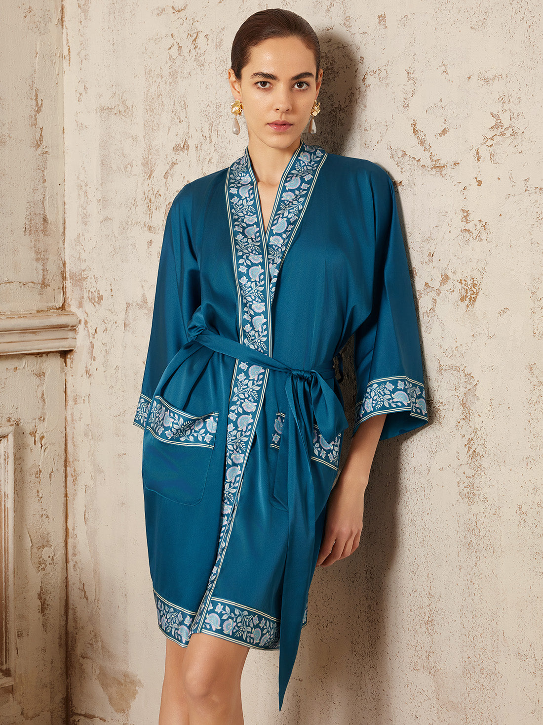 Dark Blue Embellished Flower Short Robe Pockets