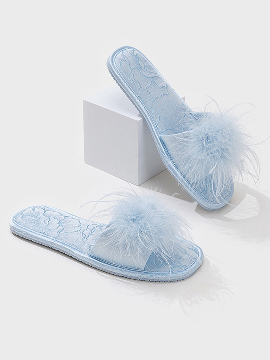 Oriental-Inspired Jacquard Slippers