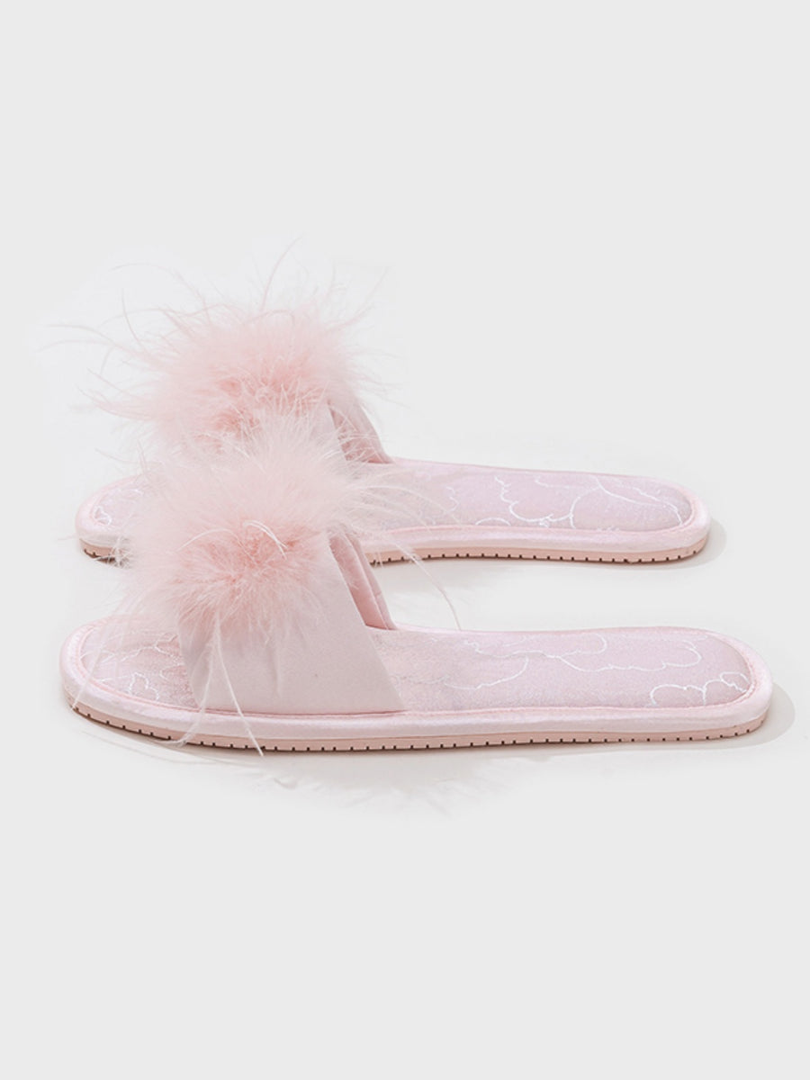 Oriental-Inspired Jacquard Slippers