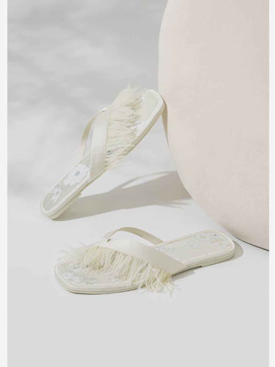 Elegant Summer Toe Ring Slippers