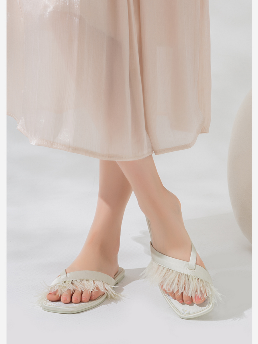 Elegant Summer Toe Ring Slippers