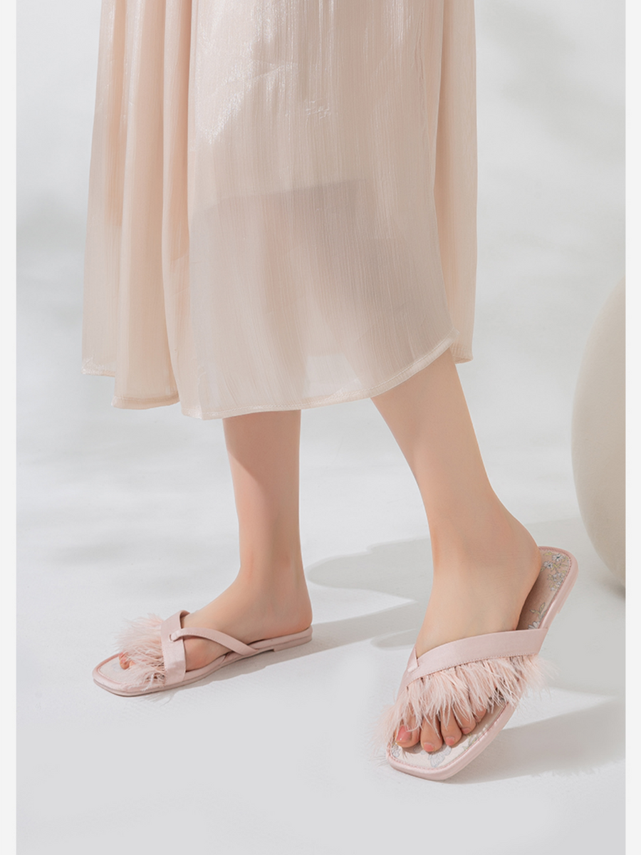 Elegant Summer Toe Ring Slippers