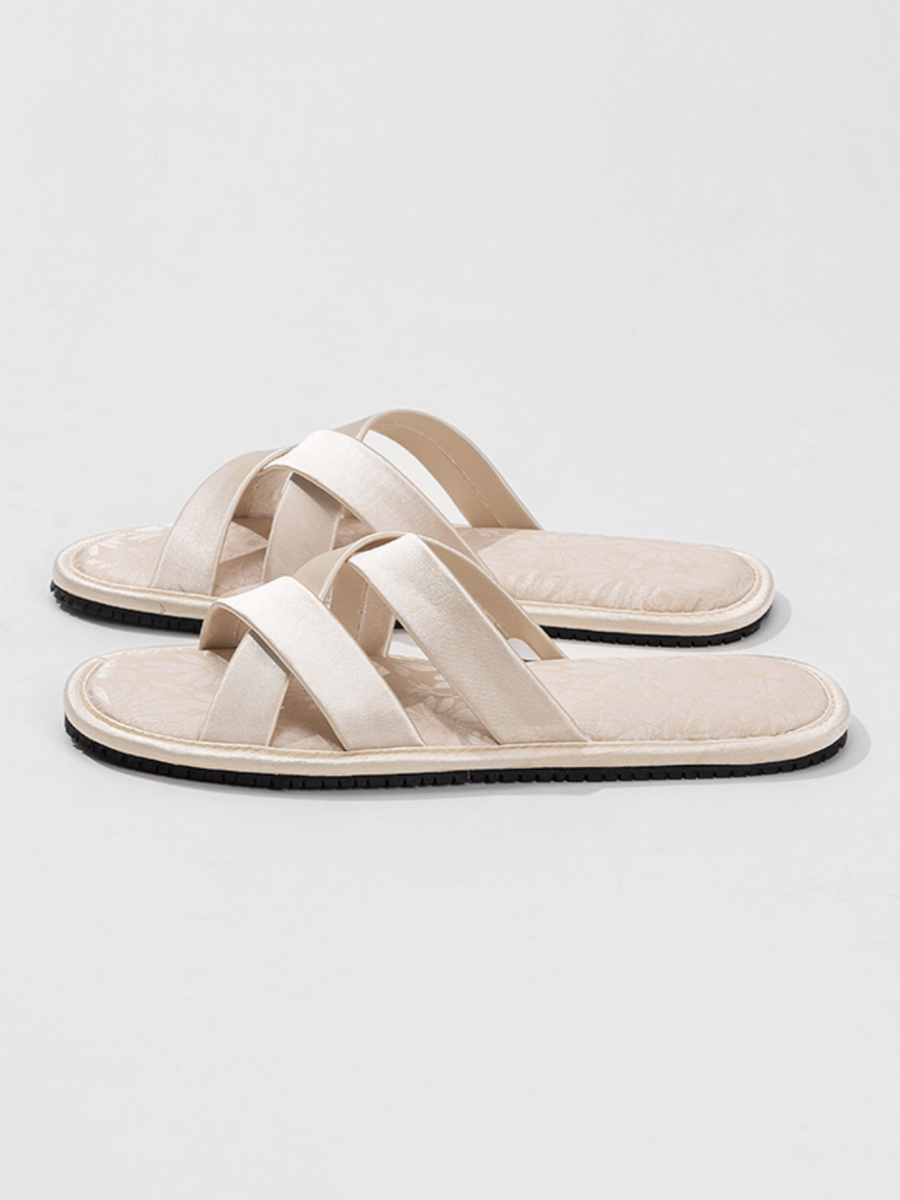 Eastern-Inspired Summer Slippers