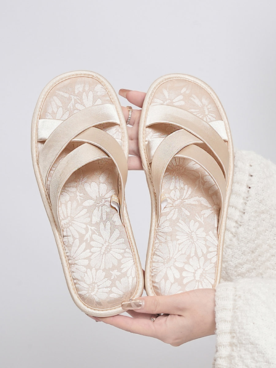 Eastern-Inspired Summer Slippers