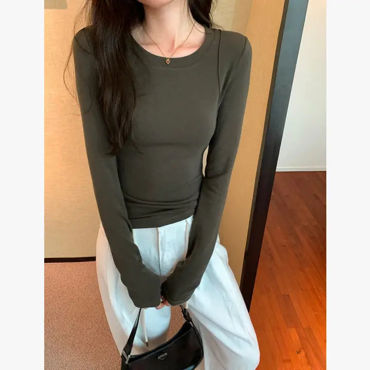 Fitted Crew Neck Long Sleeve T-Shirt