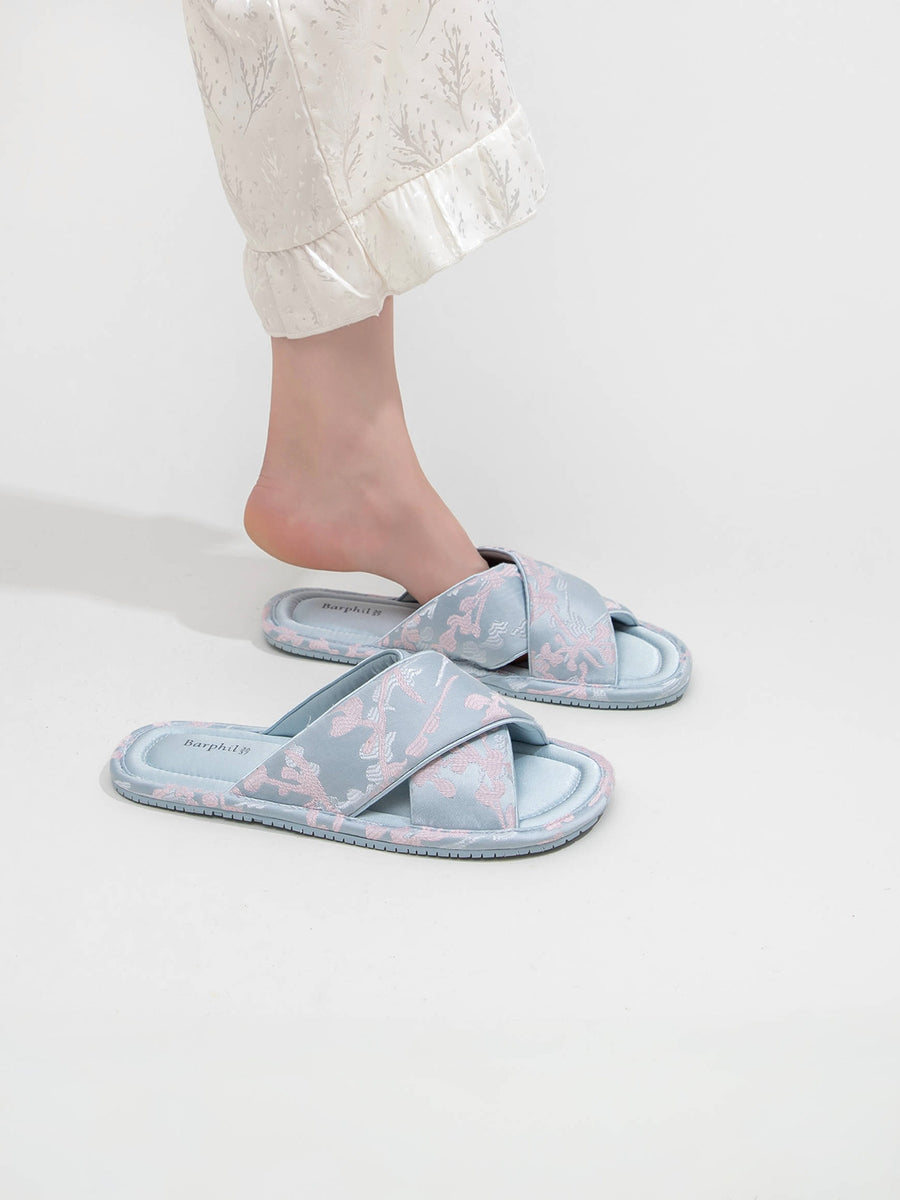 Classic Cross-Strap Embroidery Slippers