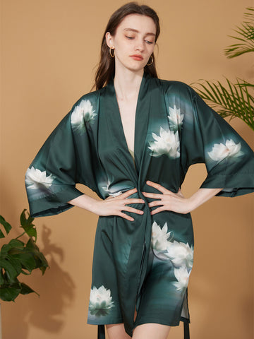 Short Kimono Robe White Lotus