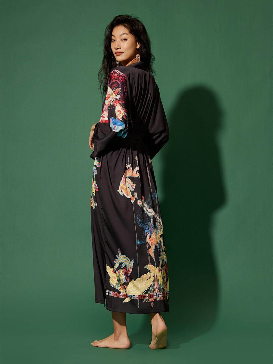 silk dragon dressing gown Lot
