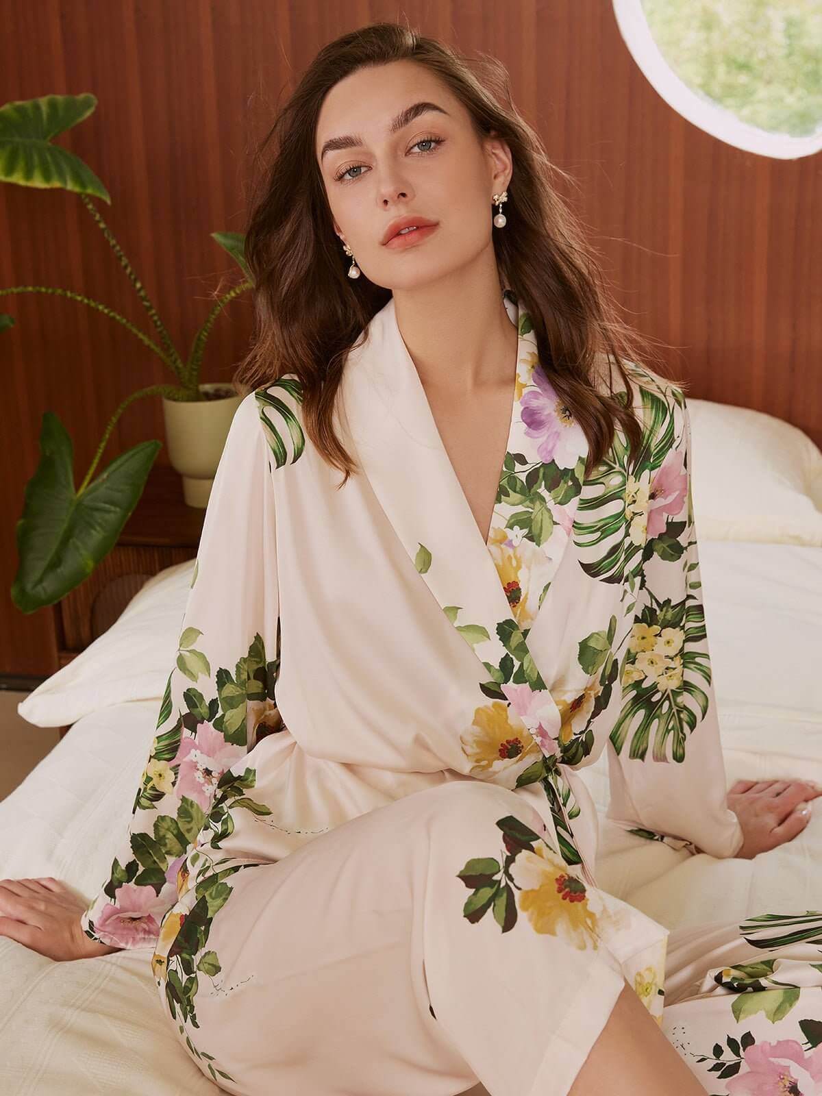 ヴァクトー ヴォヤージュ THE GARDEN ROBE ヴァクトーヴォヤージュ⭐︎THE GARDEN ROBE（Vaqutaux Vayage